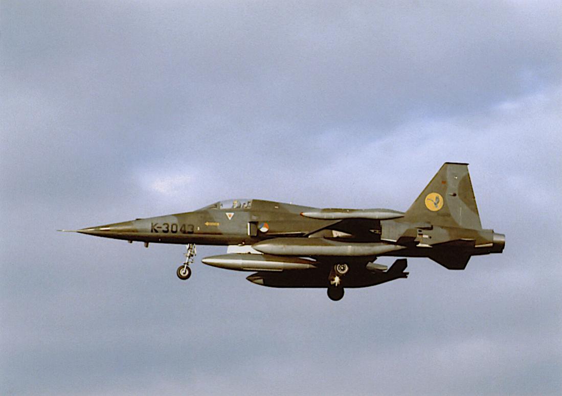 Naam: Foto 361. K-3043. Northrop NF-5A. 1100 breed.jpg
Bekeken: 30
Grootte: 65,4 KB