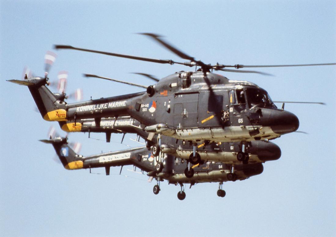 Naam: #405. 265, 261 en 264 (de laatste met UNITED NATIONS op staart). Westland Lynx Mk.25 (UH-14A). 1.jpg
Bekeken: 362
Grootte: 73,6 KB