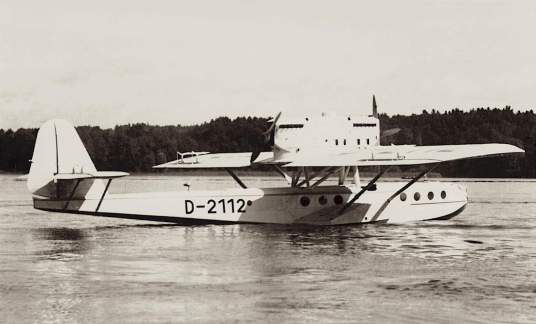 Naam: Foto 520. D-2112. Dornier (Wal) Do J II Wal II Bas. 1100 breed.jpg
Bekeken: 559
Grootte: 75,6 KB