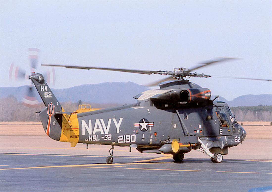 Naam: Foto 744. Kaman UH-2B (SH-2F) Seasprite. Bu. 152190. MSN 174. 1100 breed.jpg
Bekeken: 681
Grootte: 87,9 KB