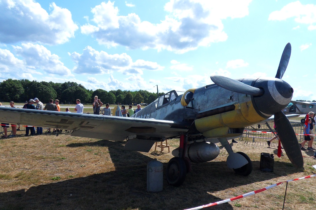 Naam: Bf109G5 op Seppe 1sep2019 (4).jpg
Bekeken: 968
Grootte: 405,2 KB