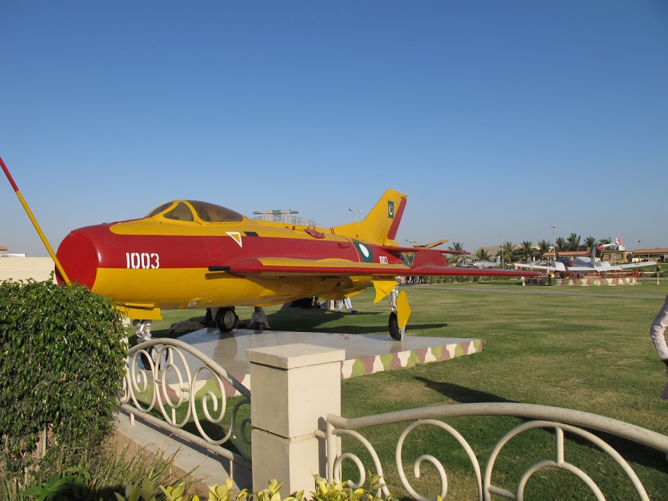 Naam: Sharea Faisal - Pakistan Air Force Museum 1.jpg
Bekeken: 661
Grootte: 147,0 KB