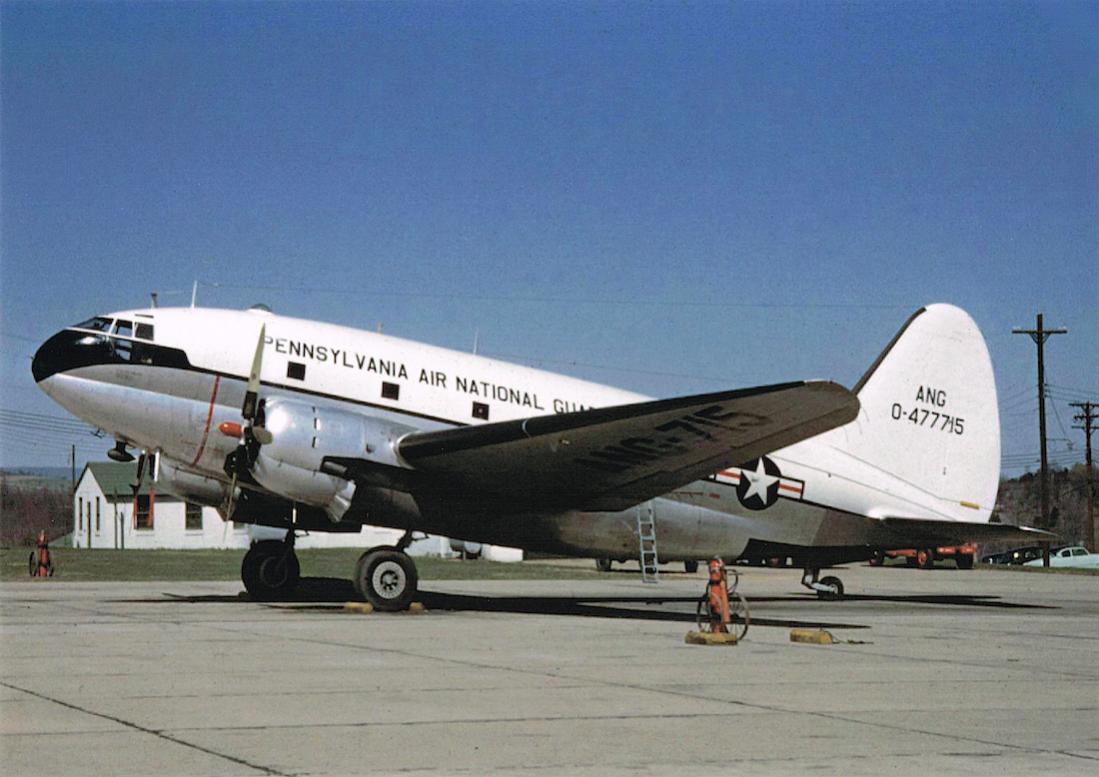 Naam: Foto 543. Curtiss C-46D-10-CU Commando (44-77715 : 0-477715 : s:n 33111 : Civiel N9890Z), kopie .jpg
Bekeken: 370
Grootte: 95,4 KB