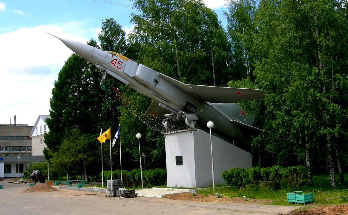 Naam: Mig 23 - Gavrilov-Yam..jpg
Bekeken: 526
Grootte: 264,6 KB