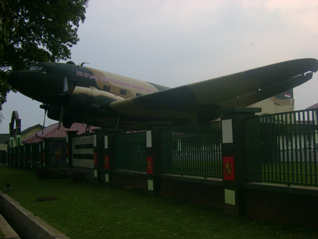 Naam: C47 , Bandung , Indonesia.jpg
Bekeken: 389
Grootte: 83,5 KB