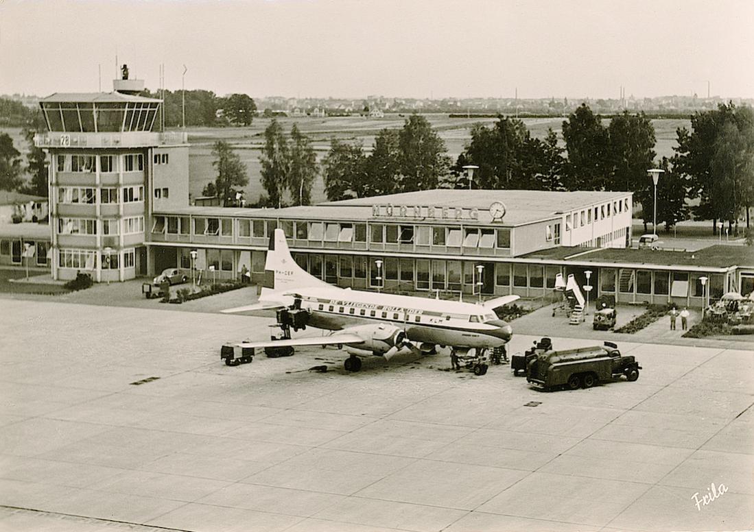 Naam: Kaart 738. PH-CEF 'Frans Hals'. Convair Liner CV-240 op vliegveld Neurenberg. 1100 breed.jpg
Bekeken: 721
Grootte: 133,7 KB