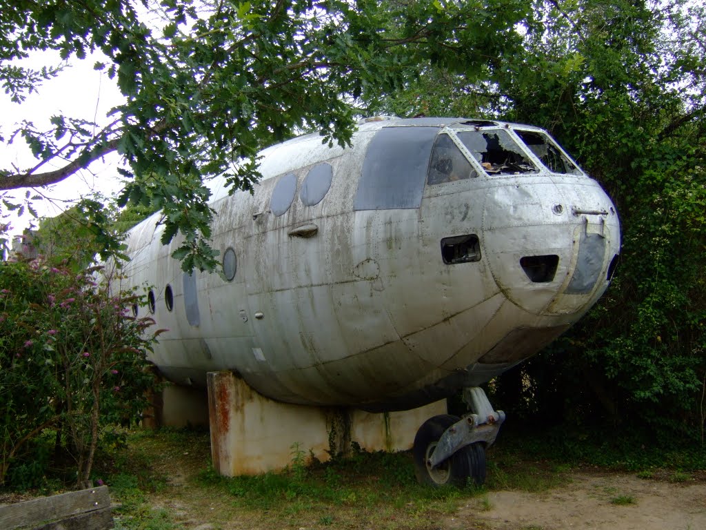 Naam: N.2501 (fuselage - Camping La Paille Basse,.jpg
Bekeken: 466
Grootte: 183,2 KB