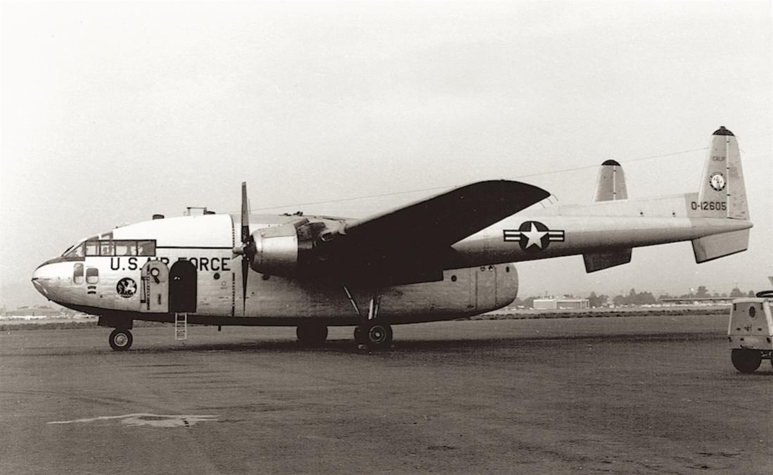 Naam: Foto 458. Fairchild C-119C-25-FA Flying Boxcar. (51-2605 : 0-12605). MSN 10594, kopie 1100.jpg
Bekeken: 309
Grootte: 76,8 KB