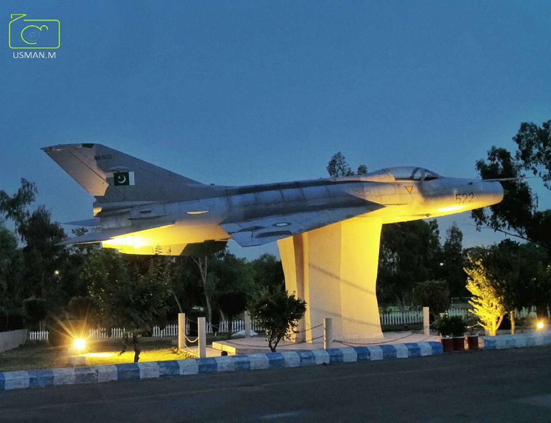 Naam: Mig 21 , Kamra Kalan..jpg
Bekeken: 262
Grootte: 81,9 KB