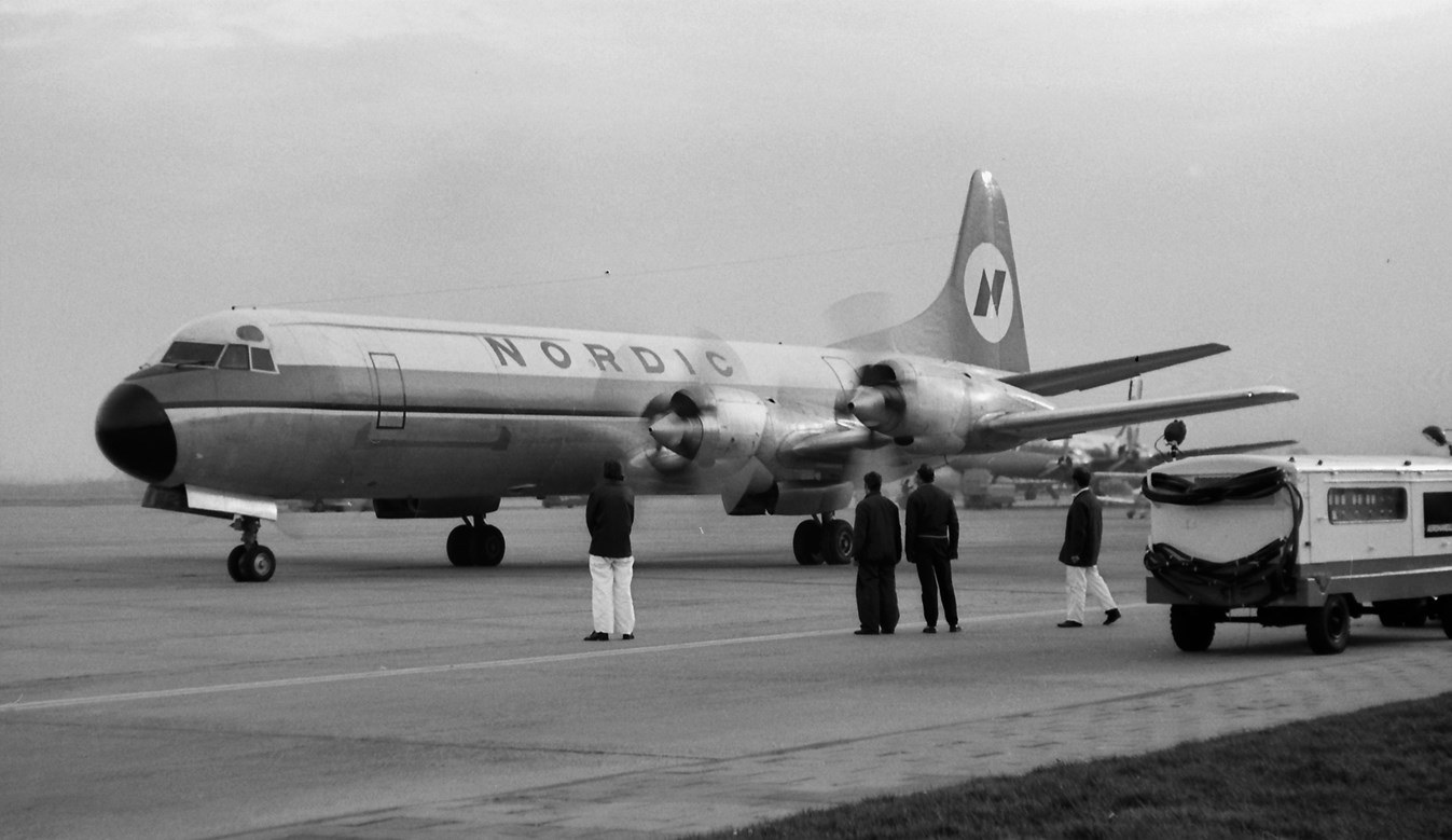 Naam: 38. LN-MOD Lockheed L-188A Electra cn.1143 Nordic.jpg
Bekeken: 923
Grootte: 161,0 KB