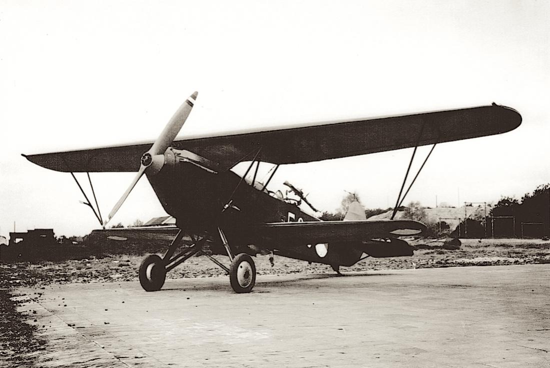 Naam: Foto 165. Fokker C.Vd met Rolls Royce Kestrel. 1100 breed.jpg
Bekeken: 273
Grootte: 94,0 KB