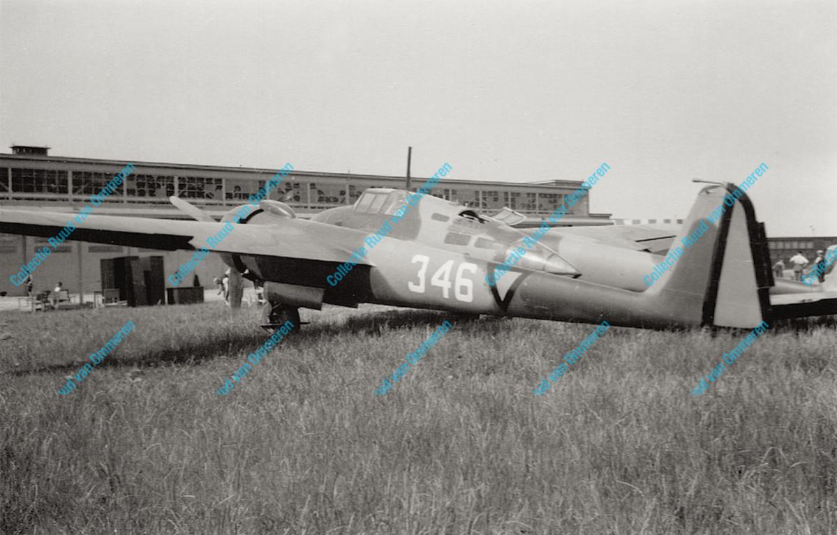 Naam: Scan 102. '346'. G-1 Schiphol 3. 400, orig. water.jpg
Bekeken: 2127
Grootte: 111,8 KB