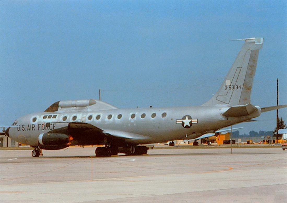 Naam: Foto 883. 0-53134 (=  55-3134). Boeing NKC-135A. 1100 breed.jpg
Bekeken: 150
Grootte: 86,1 KB