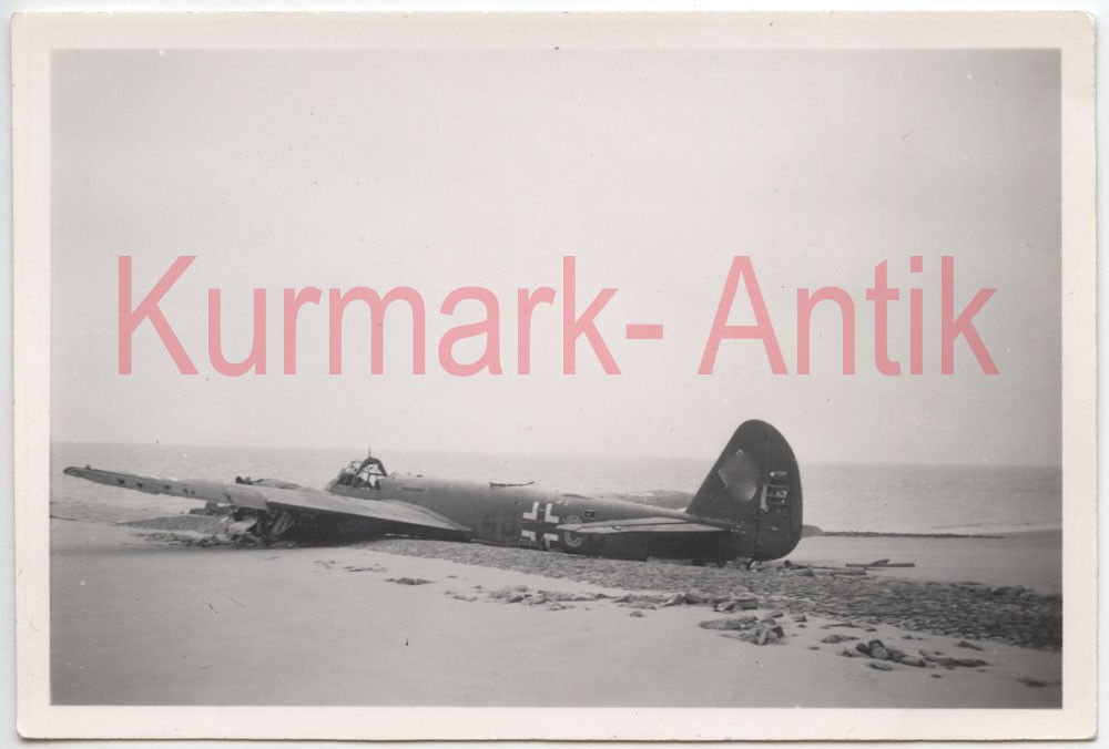 Naam: ju88strand..jpg
Bekeken: 292
Grootte: 60,0 KB