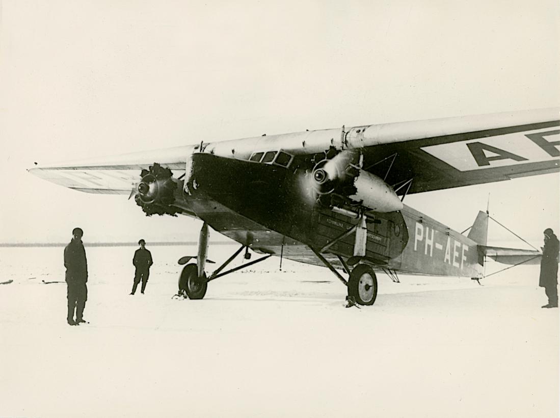 Naam: Foto 324. PH-AEF (H-NAEF), Fokker F.VIII. Wintertijd. 1100 breed.jpg
Bekeken: 1845
Grootte: 63,7 KB