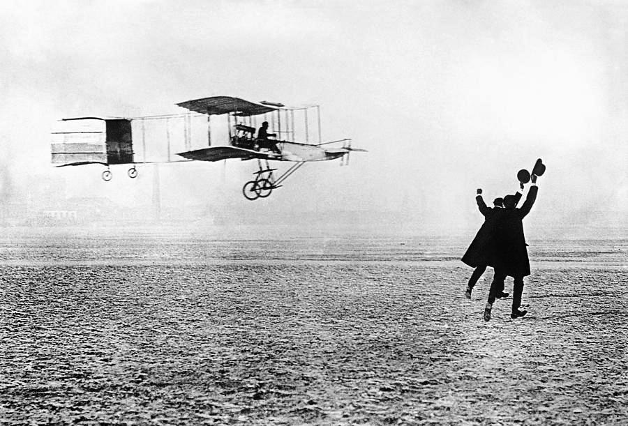 Naam: farman-aeroplane-1909-library-of-congress.jpg
Bekeken: 283
Grootte: 113,4 KB