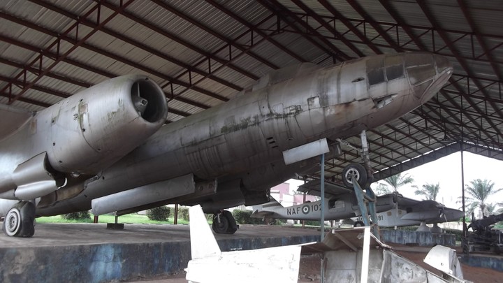 Naam: Umuahia - National War Museum, Nigeria ..jpg
Bekeken: 622
Grootte: 78,4 KB