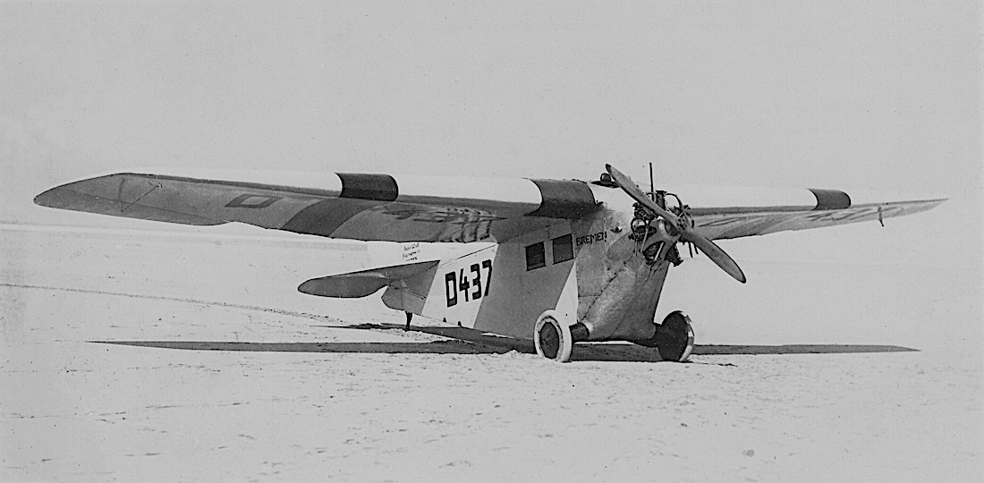 Naam: Foto 560. D-437 'Bremen'. Focke Wulf A16. c:n 2 - 1100 breed.jpg
Bekeken: 11
Grootte: 163,0 KB