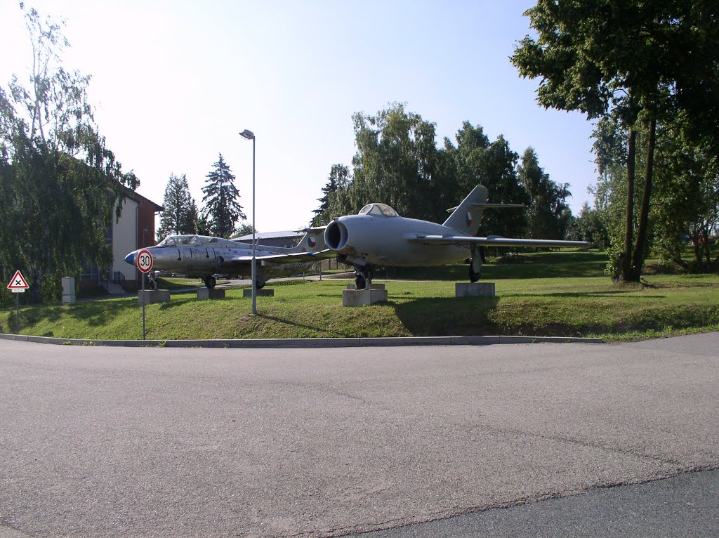 Naam: L29 Delphin , Mig 15 - Namest Nad Oslavou, Czech Republic.jpg
Bekeken: 207
Grootte: 176,5 KB