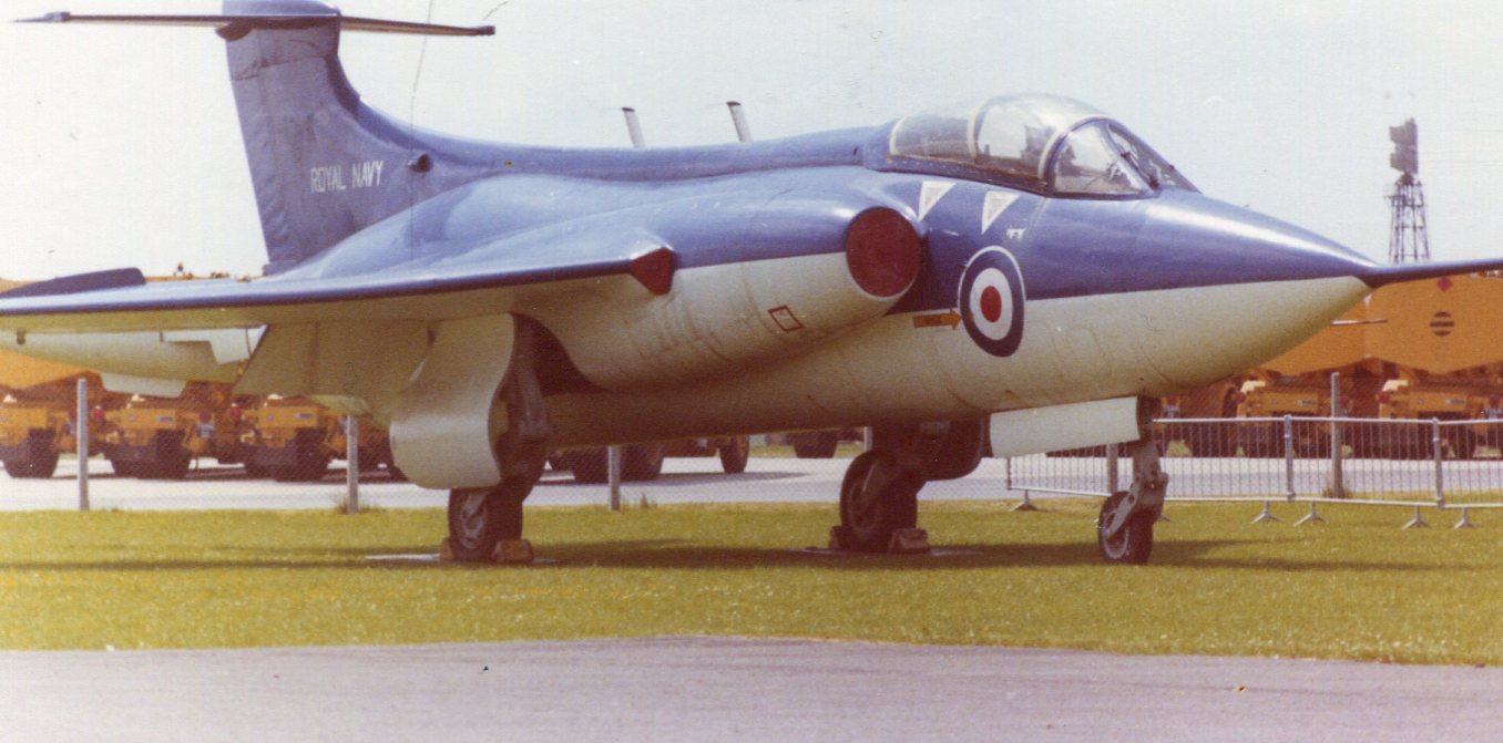 Naam: Buccaneer S.1 - Yeovilton mei 1970.jpg
Bekeken: 456
Grootte: 137,4 KB