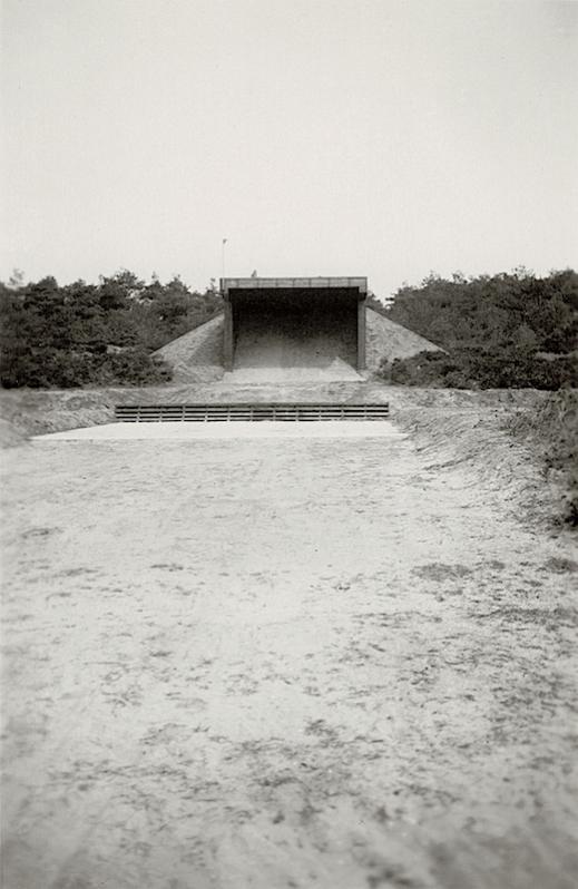 Naam: Foto 16. tekst bij foto. Oefen-schietkoepel voor vliegtuig-mitrailleuses.jpg
Bekeken: 2379
Grootte: 51,6 KB