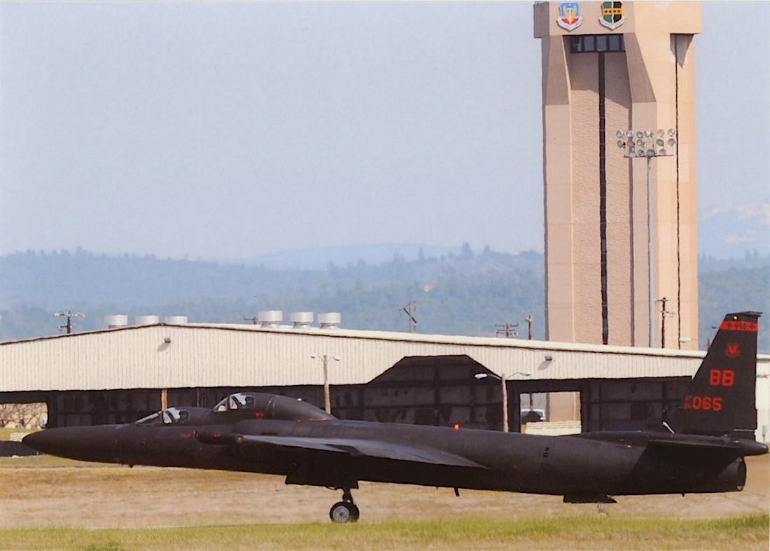 Naam: Foto 947. 80-1065. Lockheed TU-2S Dragon Lady. 1100 breed.jpeg
Bekeken: 460
Grootte: 210,9 KB