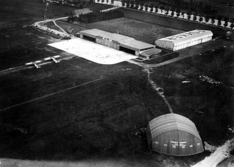 Naam: vv Schiphol 1926.jpg
Bekeken: 302
Grootte: 221,8 KB