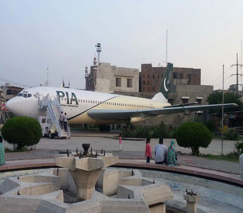 Naam: B 720 , Lahore..jpg
Bekeken: 777
Grootte: 52,2 KB