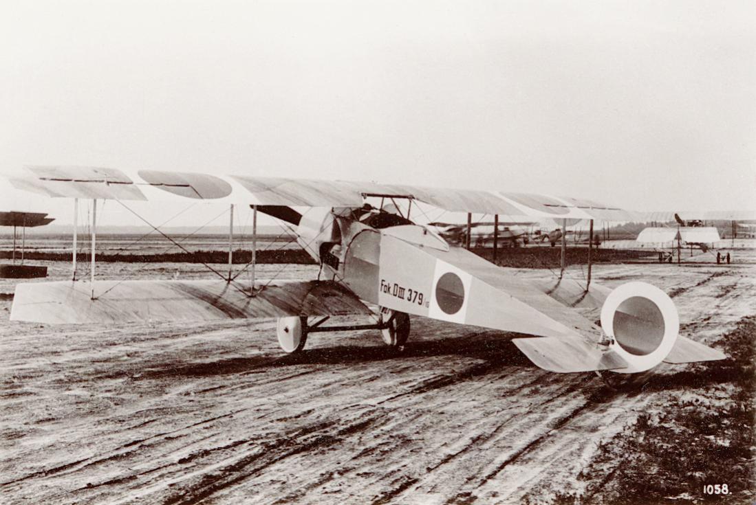 Naam: Foto 113. Fokker D.III. 1100 breed.jpg
Bekeken: 976
Grootte: 118,7 KB