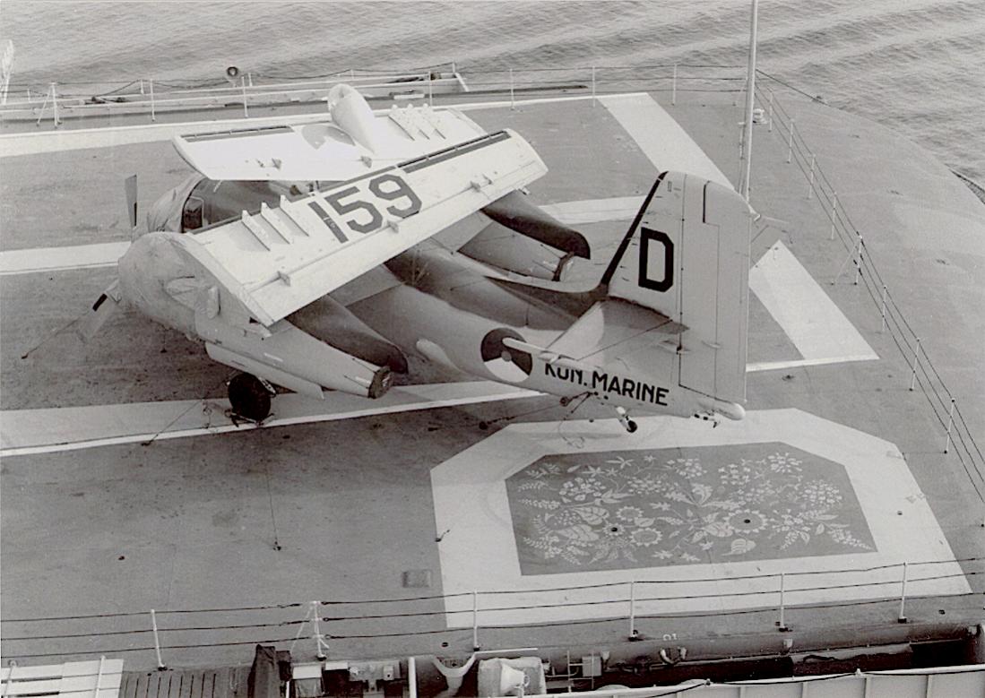 Naam: #463. 149. Grumman Tracker. 1100 breed.jpg
Bekeken: 1188
Grootte: 121,7 KB