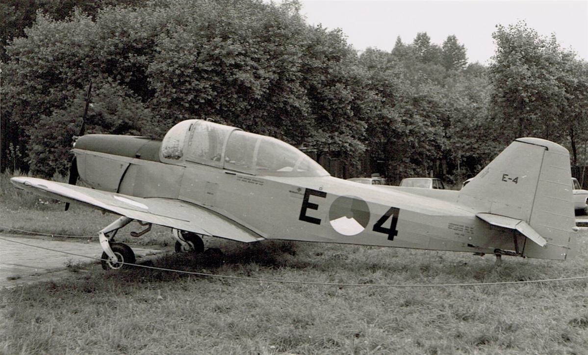 Naam: Foto 92. 'E-4'. Fokker S-11, kopie.jpg
Bekeken: 1127
Grootte: 157,6 KB