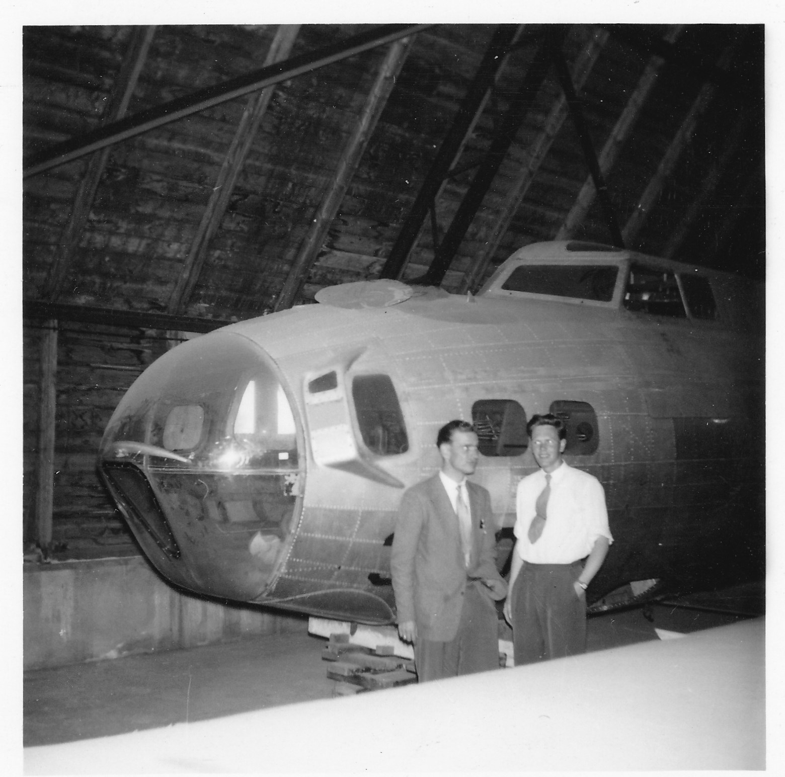 Naam: 4 augustus 1956.jpg
Bekeken: 2458
Grootte: 341,9 KB