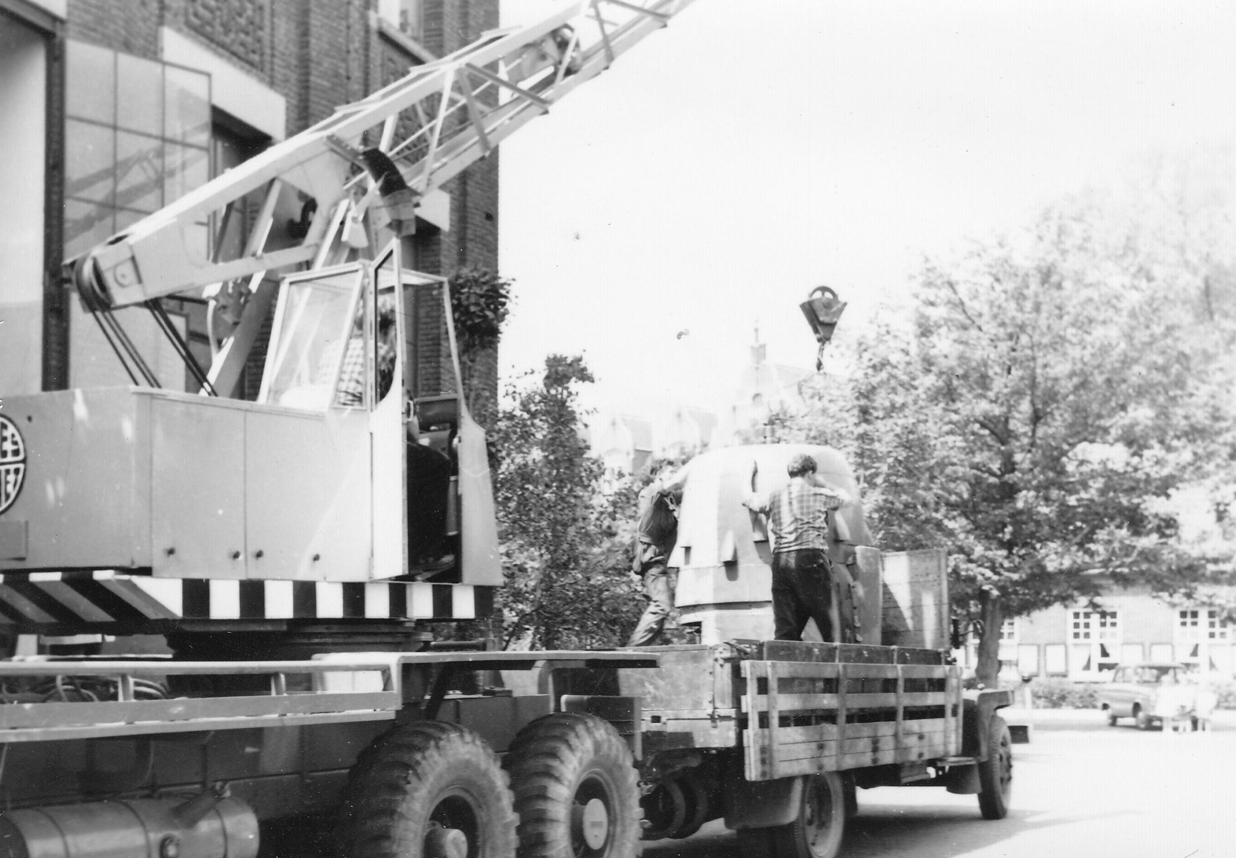 Naam: 8.jpg
Bekeken: 1998
Grootte: 368,6 KB