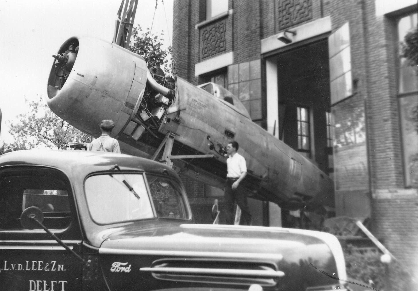 Naam: 12.jpg
Bekeken: 1799
Grootte: 414,4 KB