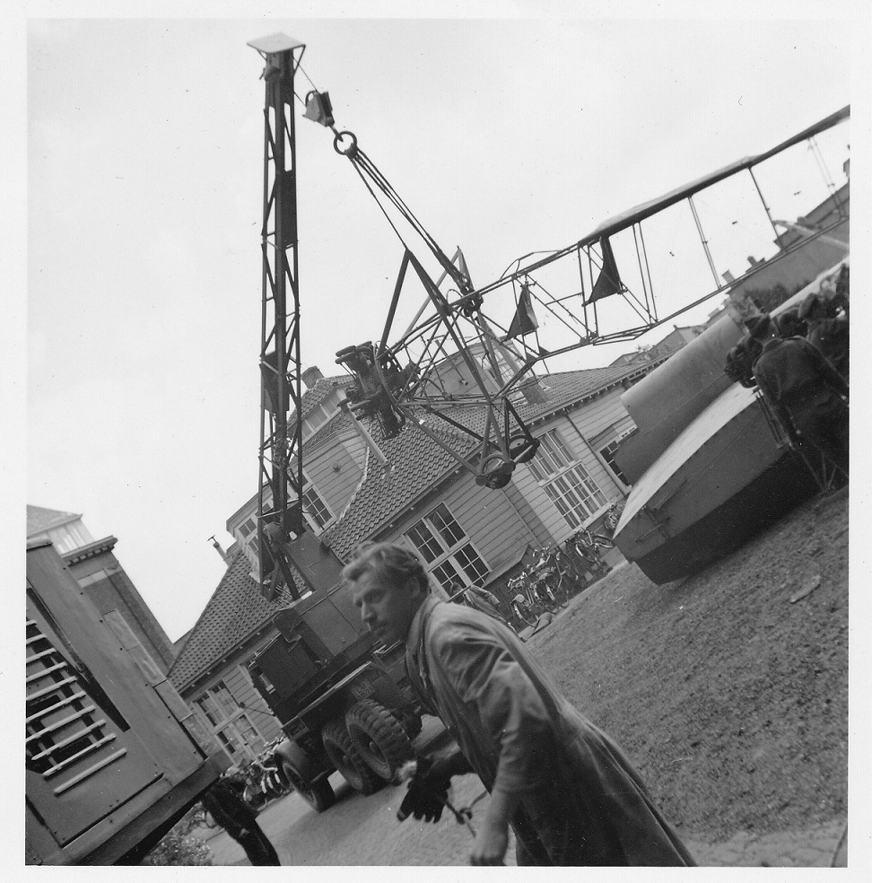 Naam: 32.jpg
Bekeken: 1808
Grootte: 314,1 KB