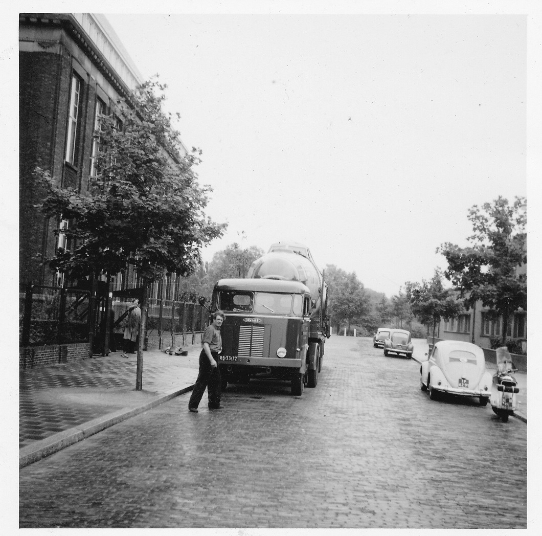 Naam: 35.jpg
Bekeken: 1738
Grootte: 362,5 KB