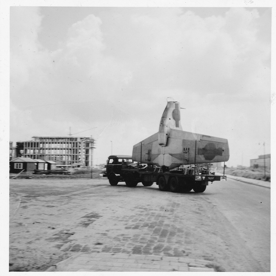 Naam: 57.jpg
Bekeken: 628
Grootte: 263,9 KB