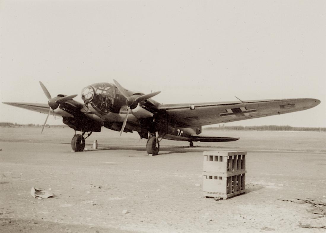 Naam: Foto 642. ??+BB. Heinkel He 111. 1100 breed.jpg
Bekeken: 260
Grootte: 68,4 KB