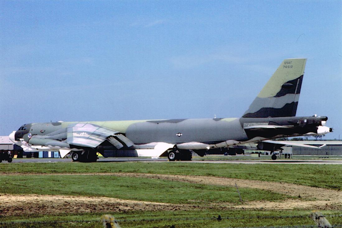Naam: Foto 461. Boeing B-52G (57-6512). USAF, 2nd Bomb Wing (1985), kopie 1100.jpg
Bekeken: 349
Grootte: 106,0 KB