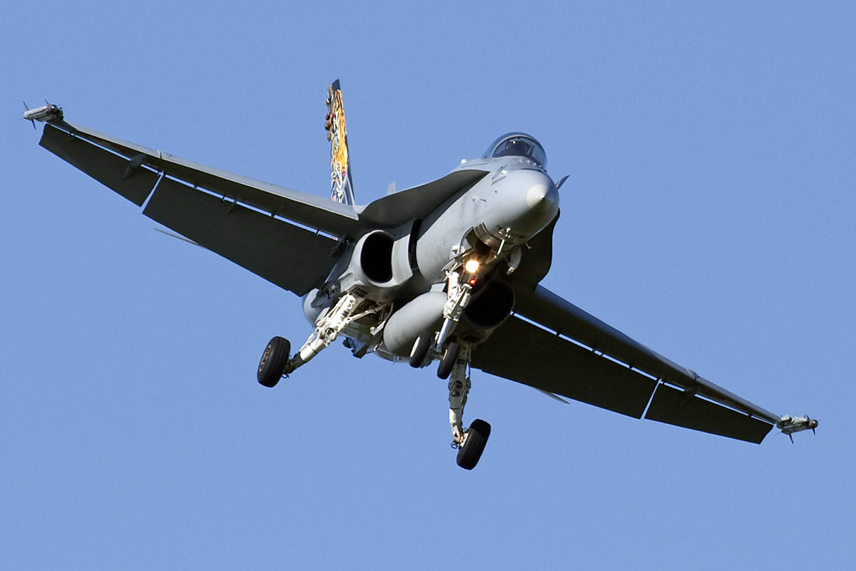 Naam: 066_J-5011_01apr19EHLW2.jpg
Bekeken: 3007
Grootte: 212,3 KB