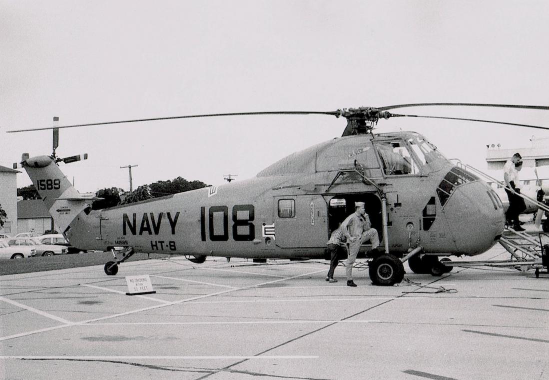Naam: Foto 444. Sikorsky UH-34G (141589, '108') van HT-8 (is Helicopter Training Squadron) at Keesler .jpg
Bekeken: 485
Grootte: 103,9 KB