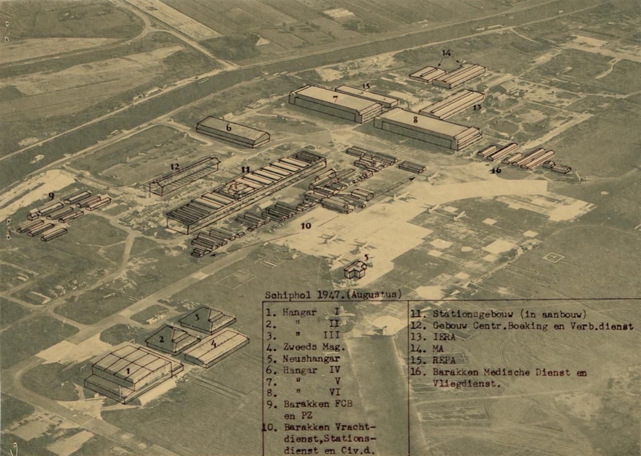 Naam: Afb. 1. Luchtfoto Schiphol augustus 1947 met overlay kopie.jpg
Bekeken: 1379
Grootte: 184,0 KB